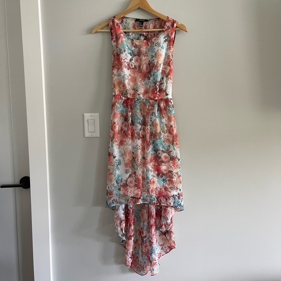 Floral high low dress - Picture 1 of 3